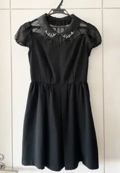 パーティドレス　ワンピース　ブラック　ビジュー