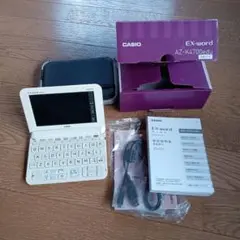 CASIO EX-word 電子辞書 ホワイト XD U3800のサムネイル