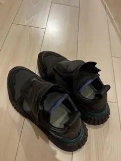 Item thumbnail for item 0b6c7bf5-116c-4922-906c-43cfcfa17098