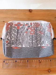 marble sud 花柄ポーチのサムネイル
