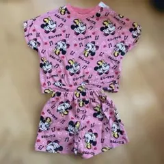 ミニーマウス Tシャツとショートパンツ2点セット