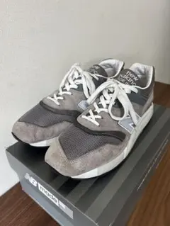 レア スニーカー