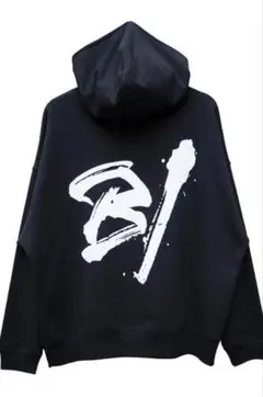 【新品未使用】ビースラッシュ　B/　　パーカー　サイズL