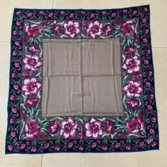 未使用品　KENZO 大判スカーフ　ストール　105×107cm シルク・ウール