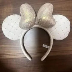 ホワイトリボン付き耳カチューシャ