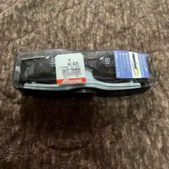 スイミングゴーグル