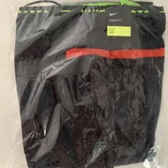 Nike ルーズフィット ジョガーパンツ