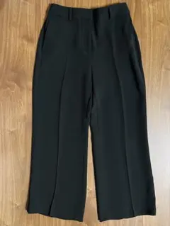 PLST ワイドストレートパンツ　ブラック