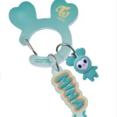 TWICE ミナ　ラブリー　アクリルカラビナフロッキーマスコット　ガチャ