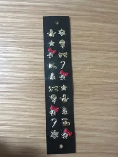 OUTLET 耳つぼジュエリークリスマスモチーフ