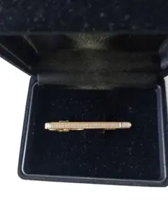 さま様専用ページ！BURBERRYゴールド ストライプ模様 ネクタイピン ケース