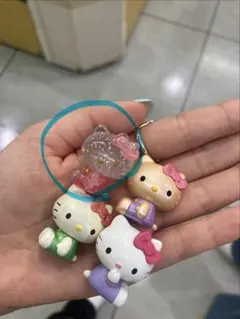 ハローキティ サプライズミックス　ラメ入り クリア フィギュア