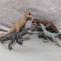 ジュラシックワールドフィギュア　４体