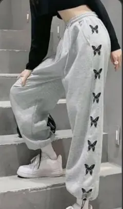 スエットパンツ グレー 蝶々