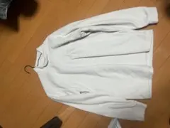 ホワイト ハイネック スウェット