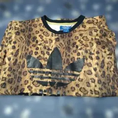 adidas レオパード柄　 Tシャツ Lサイズのサムネイル