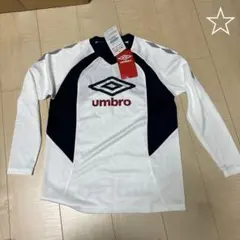 umbro サッカーシャツ 長袖 白・黒　150cm
