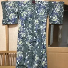青と緑の花柄カジュアル着物