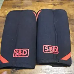 SBD サポーター ブラック/レッド XL Amazon.co.jp: SBD 正規品 ニースリーブ 膝サポーター XLサイズ 左右2