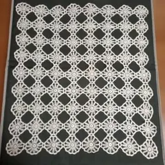 コットンレース編み テーブルセンター