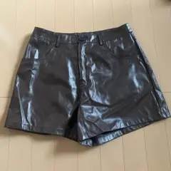 ブラウン ショートパンツ