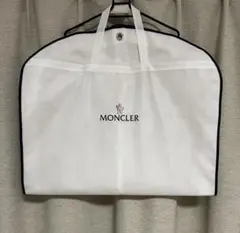 2026年最新】MONCLER ガーメントバッグの人気アイテム - メルカリ