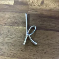 最終価格：Tiffany ティファニー イニシャルブローチ K 925