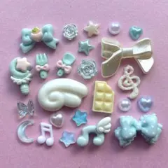 ウィッシュコア♡ネイルパーツセット♡立体♡デコパーツ♡リボン、音符、羽、月151のサムネイル