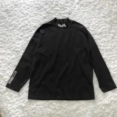 MISHKA ハイネック カットソー 厚手 ロゴマーク ゆったり 刺しゅう