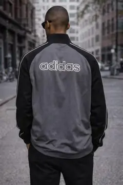 ⭐️adidasアディダス⭐️トラックジャケット ⭐️グレー⭐️サイズO‼️‼️
