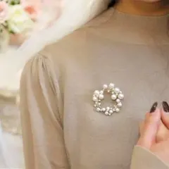 パール ブローチ