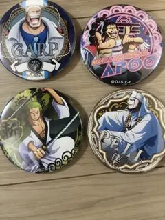 ONE PIECE 缶バッジセット　ガープ、ゾロ、アプー、ペル