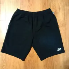 YONEX バドミントンパンツ Mサイズ 黒 メンズ