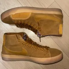 Nike SB Blazer Court Mid Premium Gold