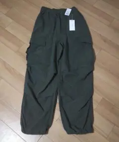 Item thumbnail for item 405ee968-c8aa-4ee3-b045-a927e4430ff9