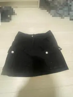 黒いタイトスカート サイドポケット付き