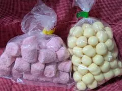 大きいマシュマロチョコ(イチゴ)200g&ホワイトコーンチョコミルク風味250g