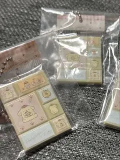 ［新品］サンリオキャラクターズ タイルシール ミニチュアチャーム 2個セット