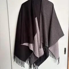 UNIQLO 大判　ポンチョ　ストール