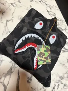 APE シャークパーカー　タイガーカモMサイズ　即購入可 A BATHING APE シャークパーカー タイガー カモ柄 - メルカリ