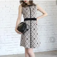 ROYAL PARTY エンブレム総柄 ニットミニワンピース