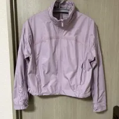 ルルレモン ブルゾン