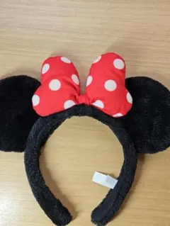 ミニーマウス カチューシャ 赤いリボン