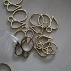 Item thumbnail for item 27789832-f21b-4e46-a0d3-f29487ef5574