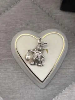 Item thumbnail for item 373984f4-a885-4534-a031-7c1adceb596a