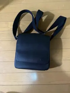LACOSTE ショルダーバッグ ブラック