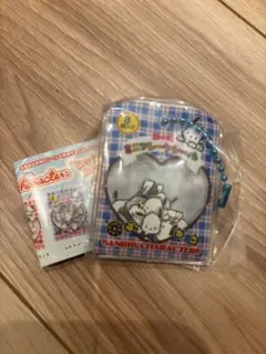 サンリオ　シャカシャカフレークシール風チャーム　ポチャッコ