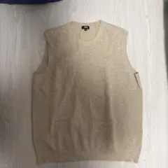 ベージュ ノースリーブ ニットベスト