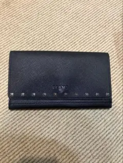 BEAMS 長財布 ブラック スタッズのサムネイル