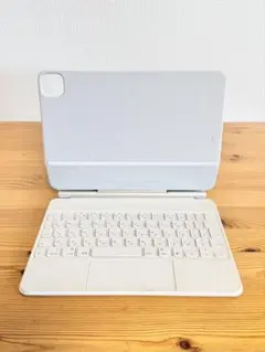 【ほぼ新品】Apple純正 MagicKeyboard 11インチ A2261